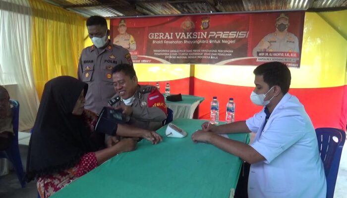 Wujudkan Herd Immunity 70 Persen, Polsek Firdaus Galakan Vaksinasi