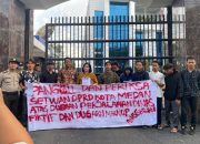 Demo Mahasiswa pertanyakan Banyaknya perjalanan dinas FIKTIF DPRD kota Medan