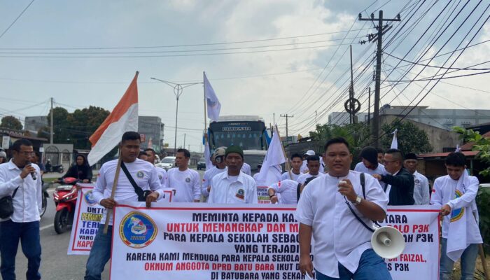 TM Gemkara Gruduk Poldasu & Kejatisu Terkait Kasus di Batu Bara.