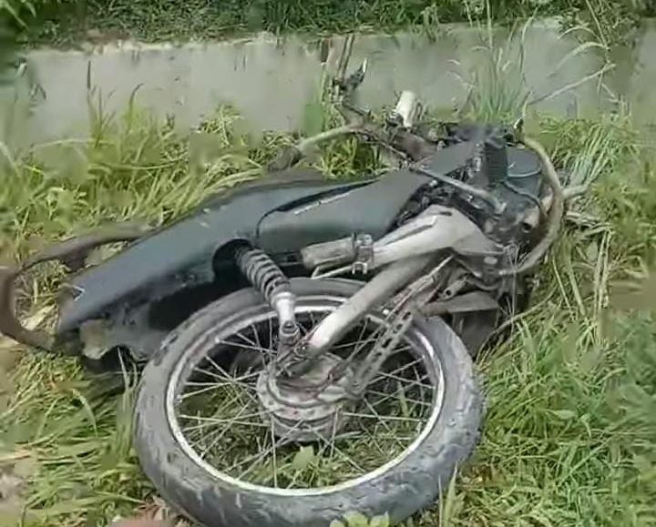 Sepeda motor yang digunakan korban.