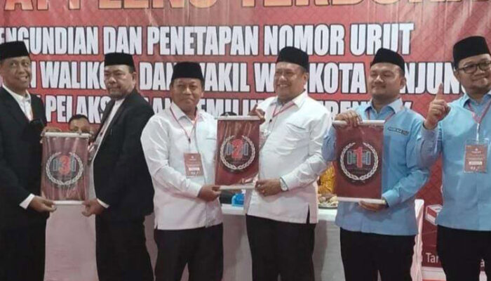 KPU Tanjung Balai Rapat Pleno Undi Nomor Urut Paslon Pilwali