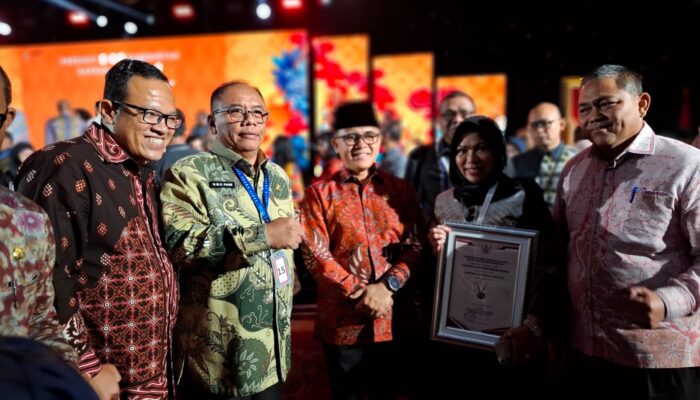 Pemkab Sergai Terima Penghargaan SAKIP, Hasil Kinerja Bupati dan Wakil Bupati Dambaan