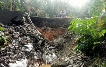 Turap jalan ambruk di langkat