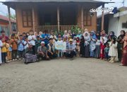 Lurah Siabu Beserta Pengurus Yayasan Bagas Godang Siabu Salurkan Dari BSI Maslahat