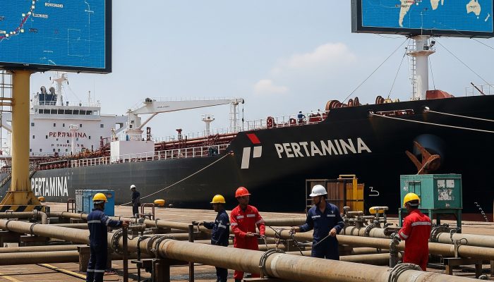 Pertamina Ubah Rute Kapal Minyak Antisipasi Penutupan Selat Hormuz