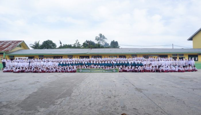 Peran Strategis Pesantren dalam Mewujudkan Ketahanan Pangan dan Generasi Sholeh-Sholehah