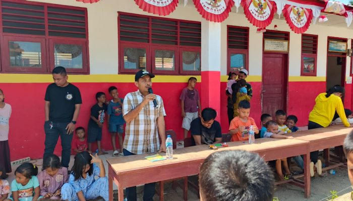 Pertandingan Sepak Bola Antar Lorong Dan Lomba HUT- RI Desa Huta Godang Muda