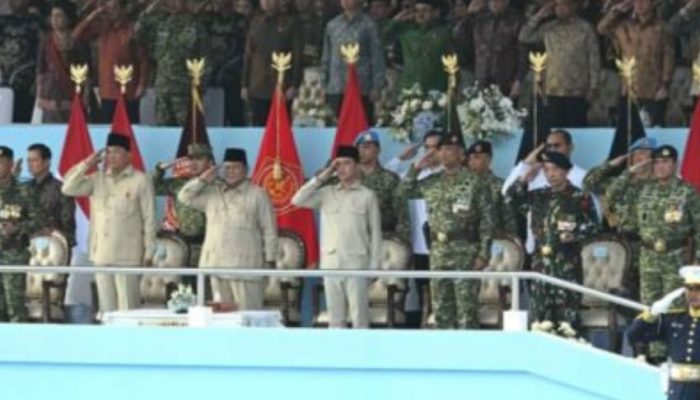 Amanat Prabowo HUT TNI:  “Tidak Ada Tempat bagi Pemimpin yang Tidak Kompeten” di TNI