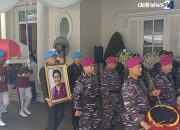 Upacara Pemakaman Ibu Karlina Djaja Atmadja Umar Wirahadikusumah