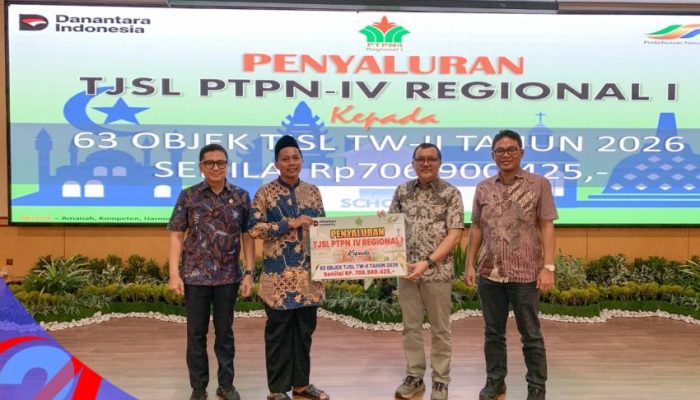 Perkuat Komitmen BUMN Berkelanjutan, PTPN IV Regional I Serahkan Dana TJSL Triwulan II 2026