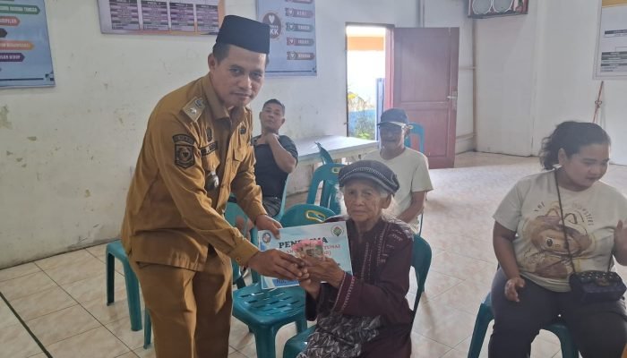 Pemdes Bangun Sari Salurkan BLT DD Tahap Ketiga